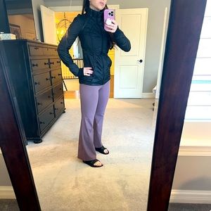 Lululemon zip up jacket with incredible detail! Sz 4